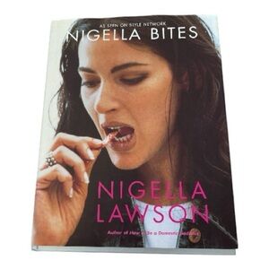 Nigella Bites Cookbook, 2002 first edition hardcover, dust jacket, Vintage